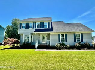 115 Plantation Blvd, Jacksonville, NC 28540