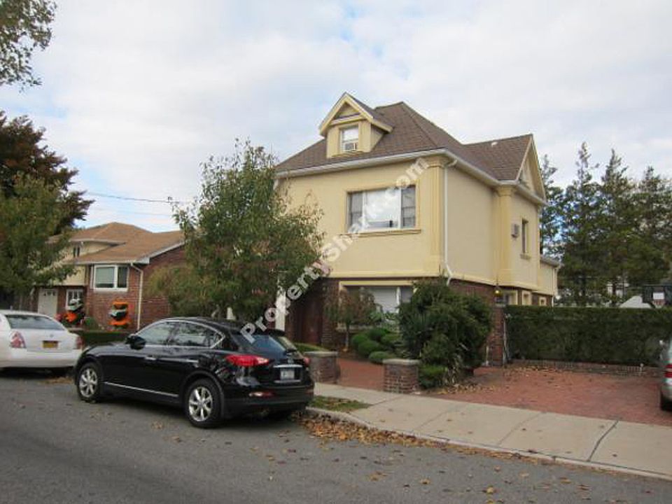1st image of 2137 East 72 Street