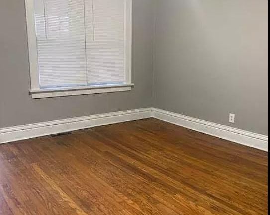 4th image of 3438 Itaska St #1F