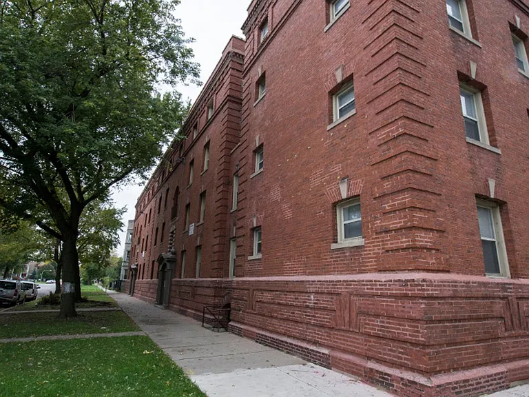 5504 S Wabash — Photo 27