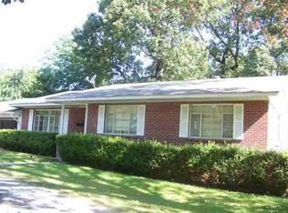 215 Redwater Rd, Wake Village, TX 75501