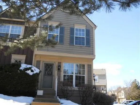 10549 W Dartmouth Ave, Lakewood, CO 80227