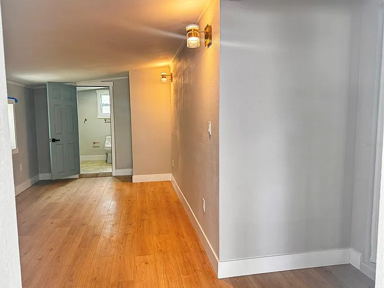 3205 E Shadowlawn Ave — Photo 23