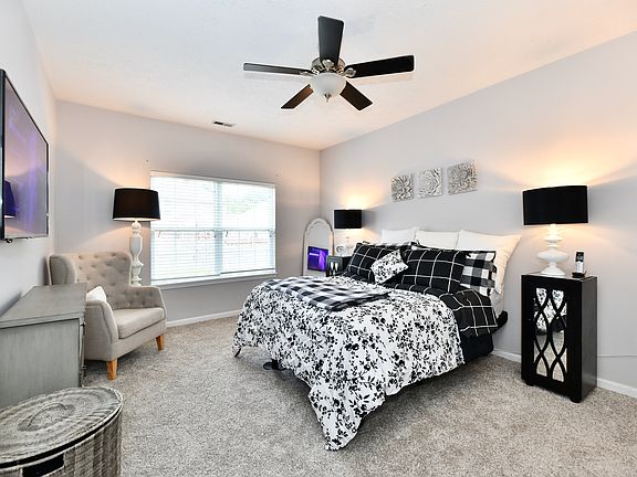 4th image of 8822 Mallard Green Dr