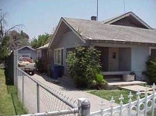 3rd image of 1047 W Stoddard St