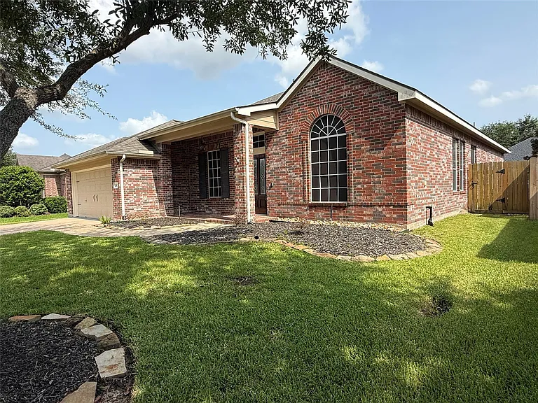26823 Lakeridge Park Ln — Photo 37