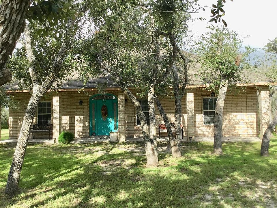 1st image of 807 Holly Dr