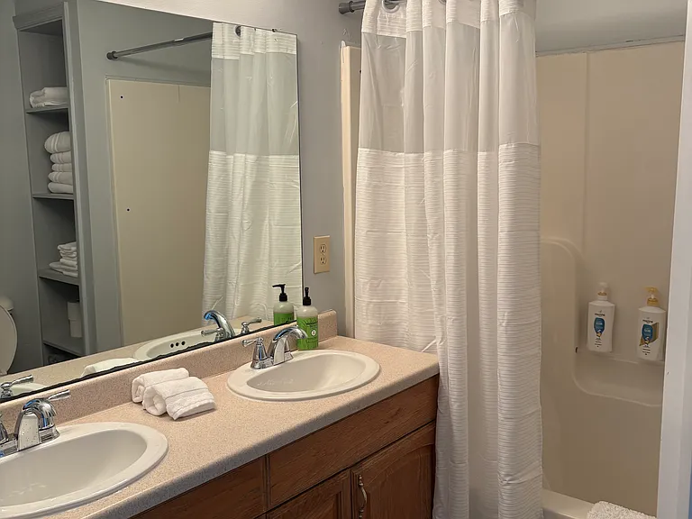 313 N College Ave #A — Photo 5