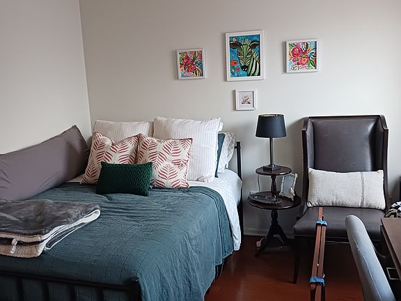 2nd image of 2663 Blakemore Ave