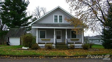 220 E Beech St Front