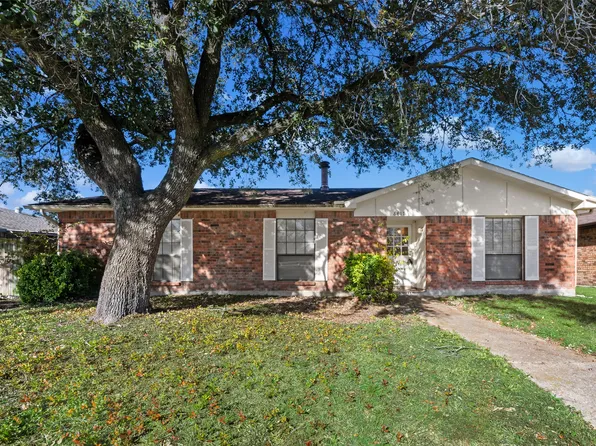 8817 Vernon Dr, Rowlett, TX 75088