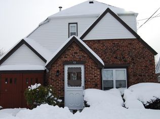 13 Sussex Rd, Clifton, NJ 07012