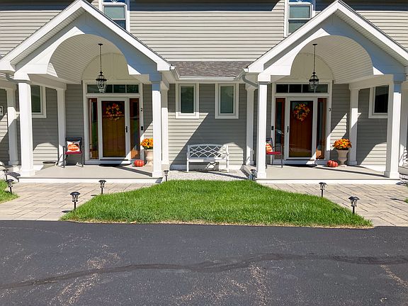5th image of 38 Pebble Beach Rd Unit 3