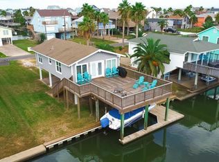 16615 Bahama Way, Jamaica Beach, TX 77554