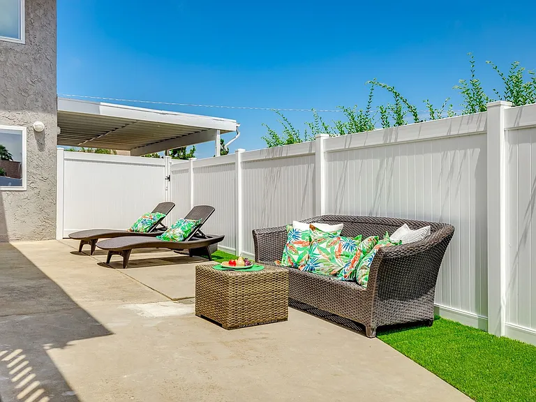 2592 Yucca Rd — Photo 15
