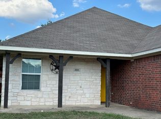 2208 Memphis St, Ennis, TX 75119
