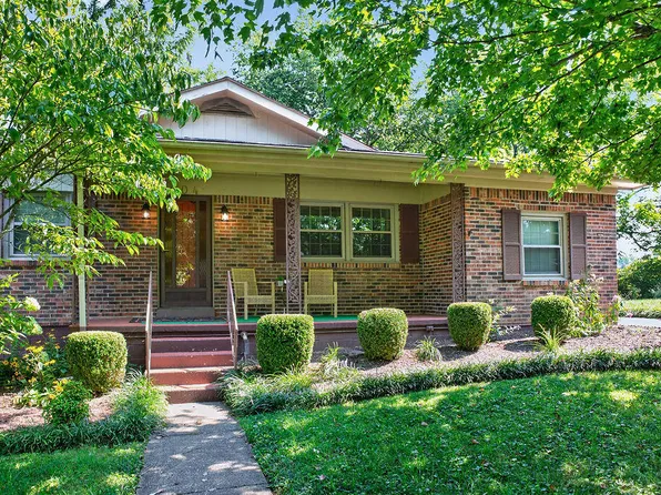 104 College St, Millersburg, KY 40348