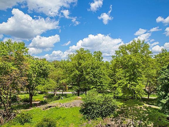 2nd image of 160 Central Park S #401