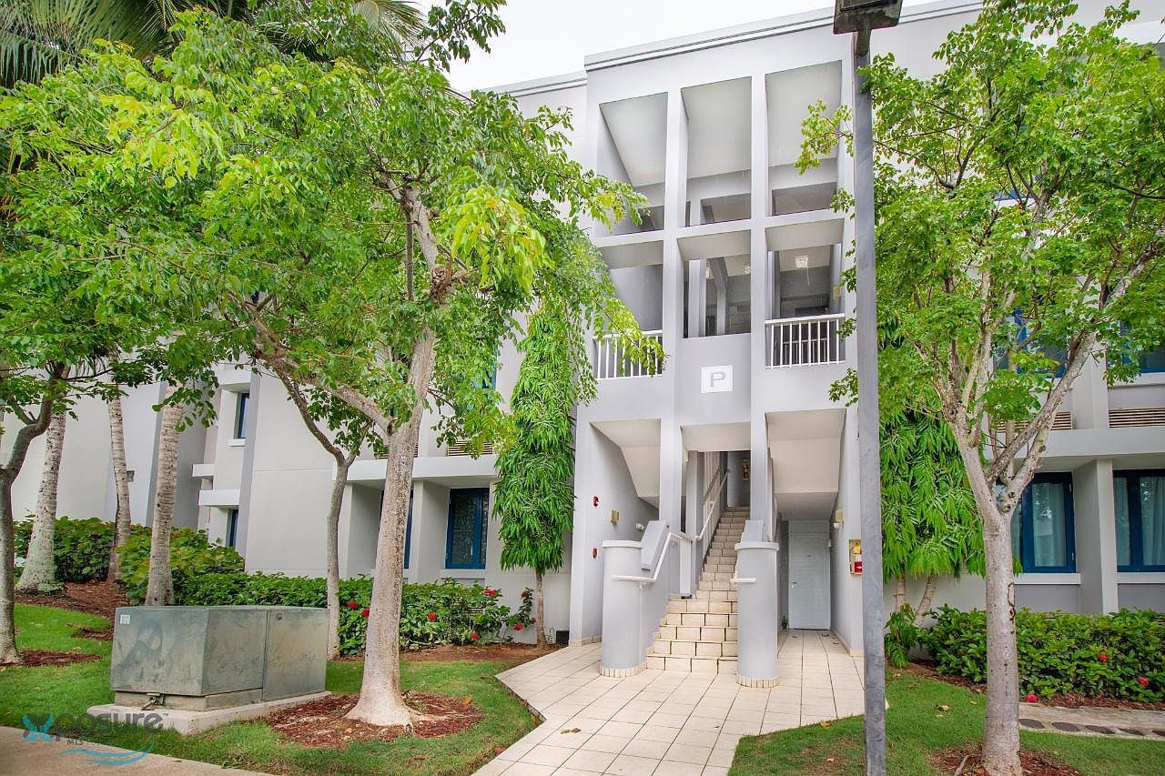 Penthouse Palmas Doradas Village By The Sea P 3103, Vega Alta, PR 00692