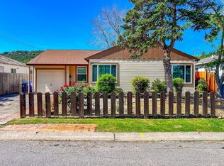 49 Archer Ave, Napa, CA 94558