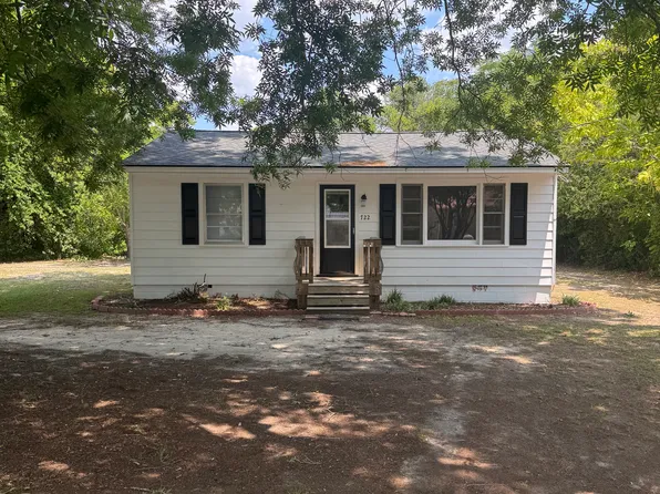 722 Veda St, Fayetteville, NC 28306