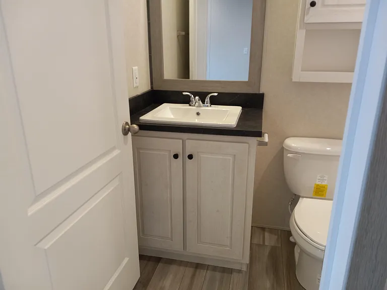 44 Canal Dr #300-044 — Photo 5