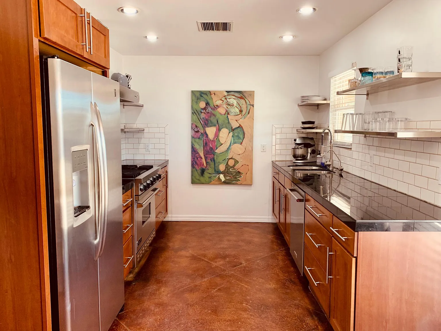 3 bed, 1512 sqft, $2,600 — Photo 2