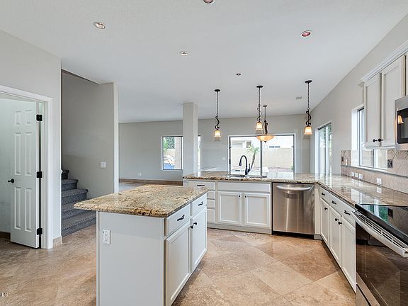 5th image of 1483 S Chippewa Ct