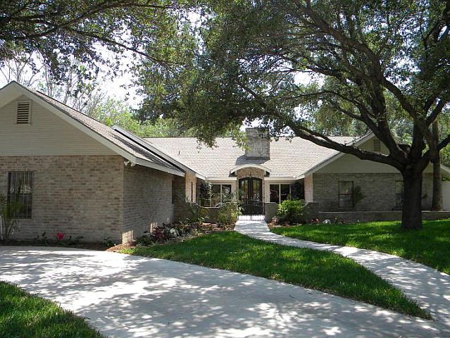 1st image of 1101 Zinnia Ave