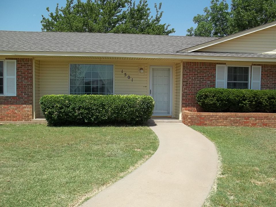 Exterior Front 1