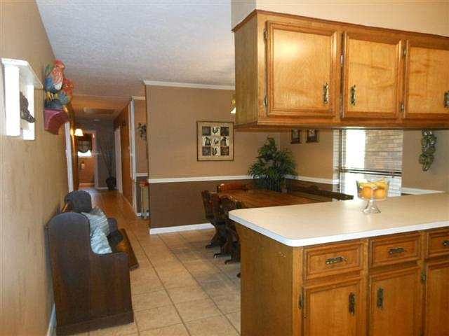 1st image of 204 Countrywood Cir