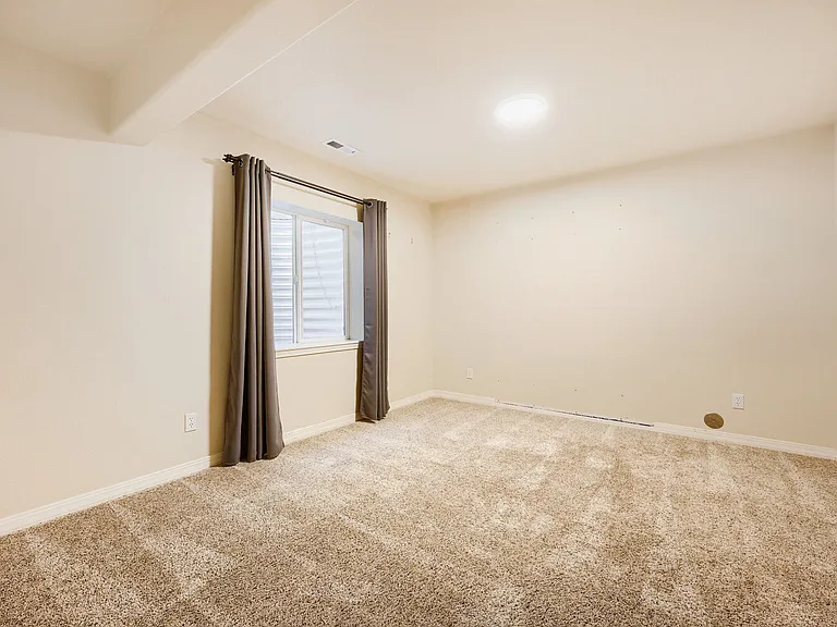 5779 Flicka Dr — Photo 16