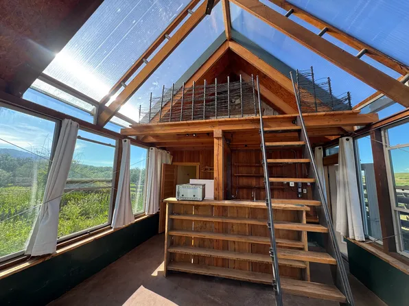 68600 Warnock Rd, Lostine, OR 97857