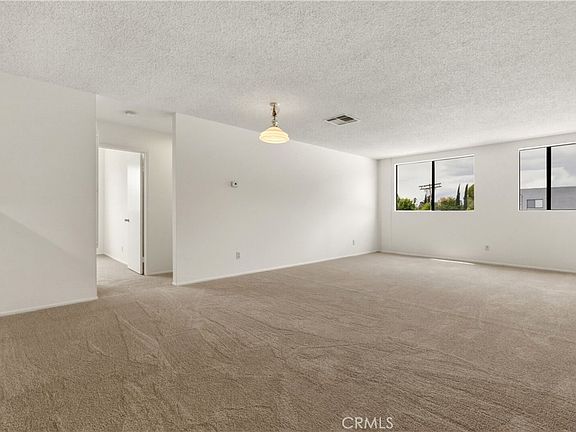 2nd image of 17312 Chatsworth St #L