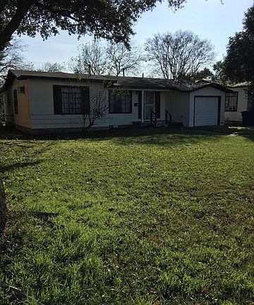 3rd image of 3142 E Southcross Blvd