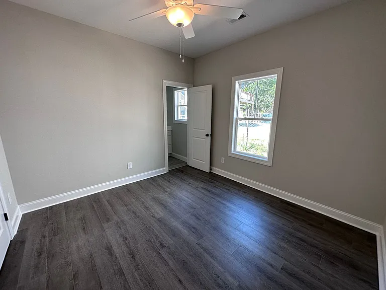 4308 Peachtree Ave — Photo 16