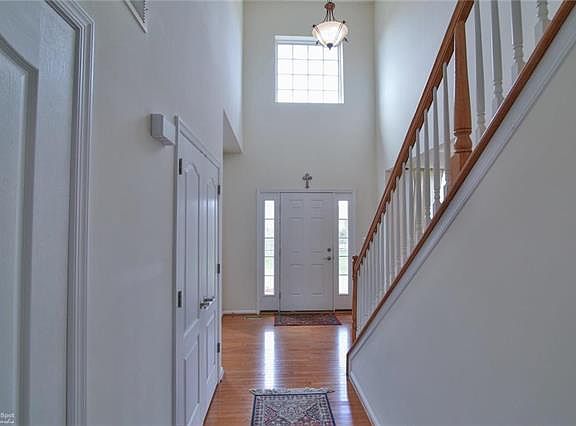 5th image of 4585 Magellan Dr