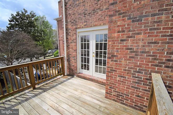 8243 Cedar Landing Ct — Photo 12