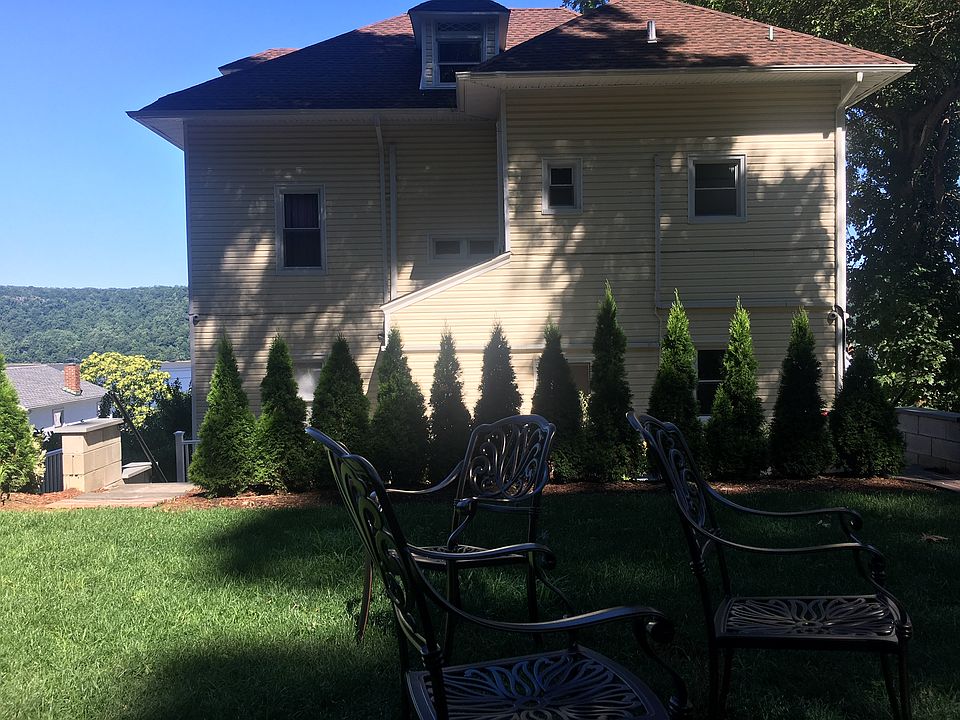 1st image of 782 Warburton Ave