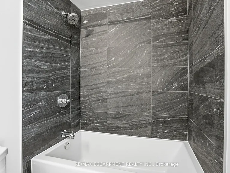 2075 Lakeshore Rd #1002 — Photo 18