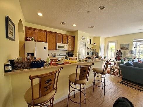 4th image of 9122 Kensington Row Ct