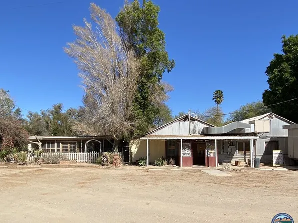 796 W Wahl Rd, El Centro, CA 92243