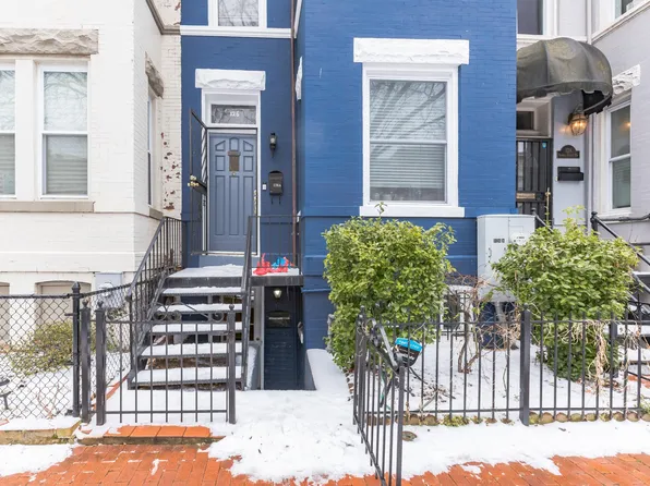 126 Thomas St NW APT B, Washington, DC 20001