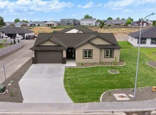 9409 Balflour Ct, Pasco, WA