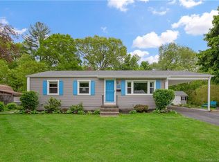 52 Varno Ln, Enfield, CT 06082