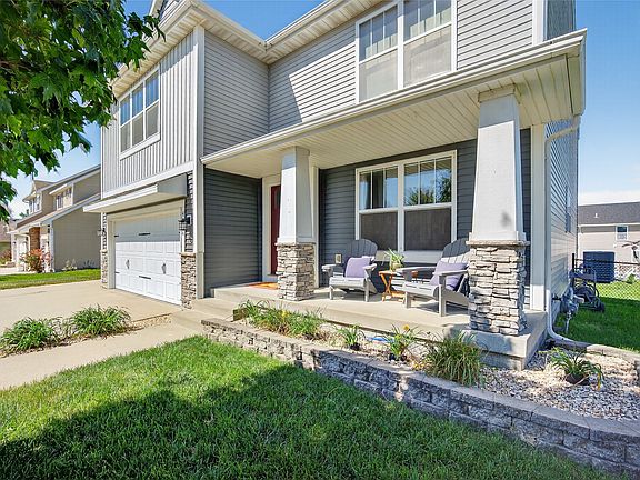 3rd image of 4206 NE Rio Dr