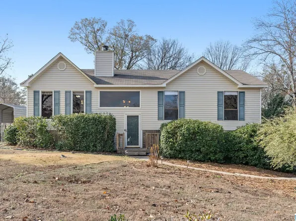 140 Southern Hills Dr, Calera, AL 35040