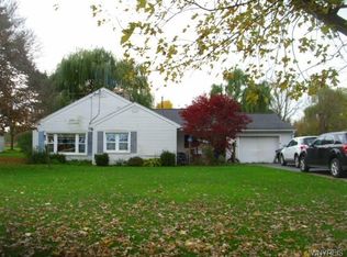 3506 Upper Mountain Rd, Sanborn, NY 14132