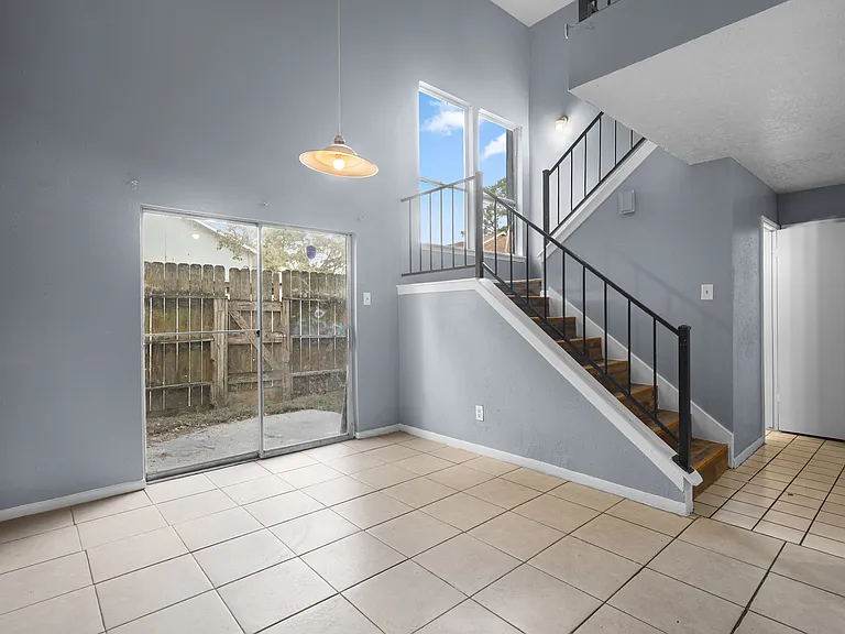 5706 Easthampton Dr #A — Photo 2