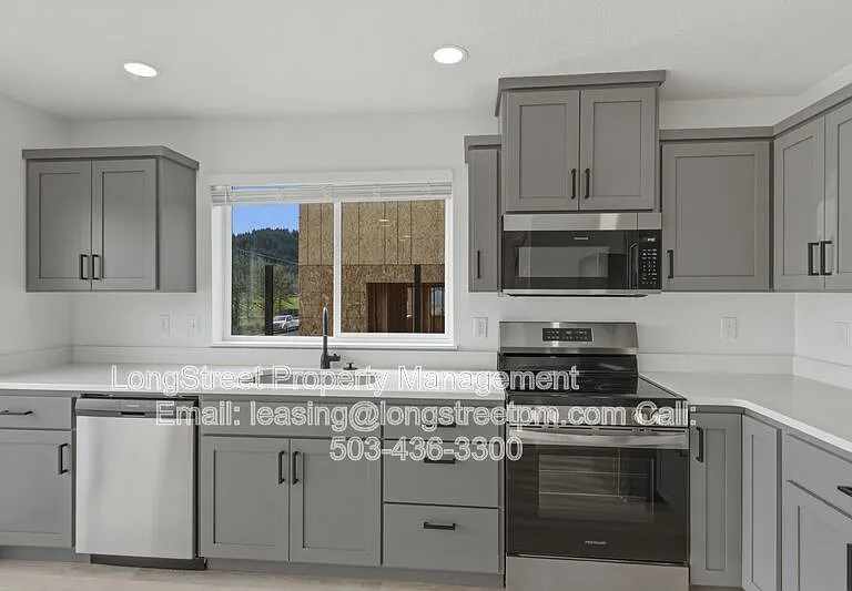 820 S 19th St — Photo 37